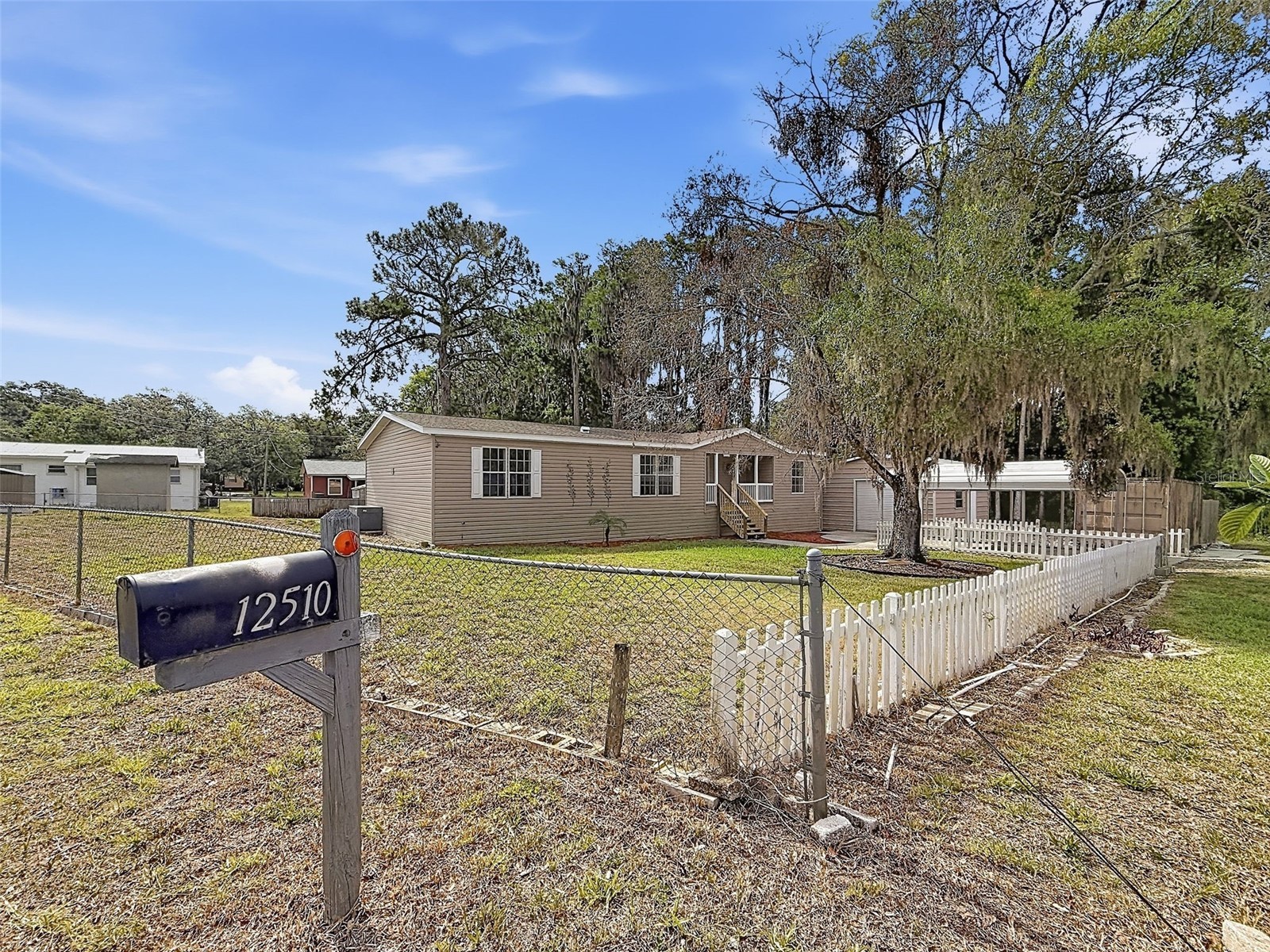 12510 Banbury Avenue New Port Richey FL 34654 W7887079 image1