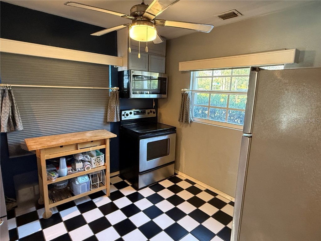 12510 Forest Hills Drive Tampa FL 33612 - Pine Lake TB8449618 image31