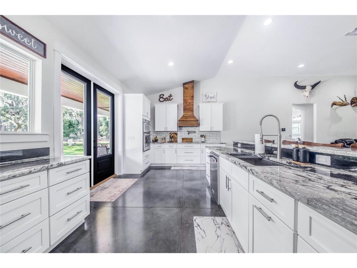 12510 Lake Hatchineha Road Haines City FL 33844 P4930601 image16