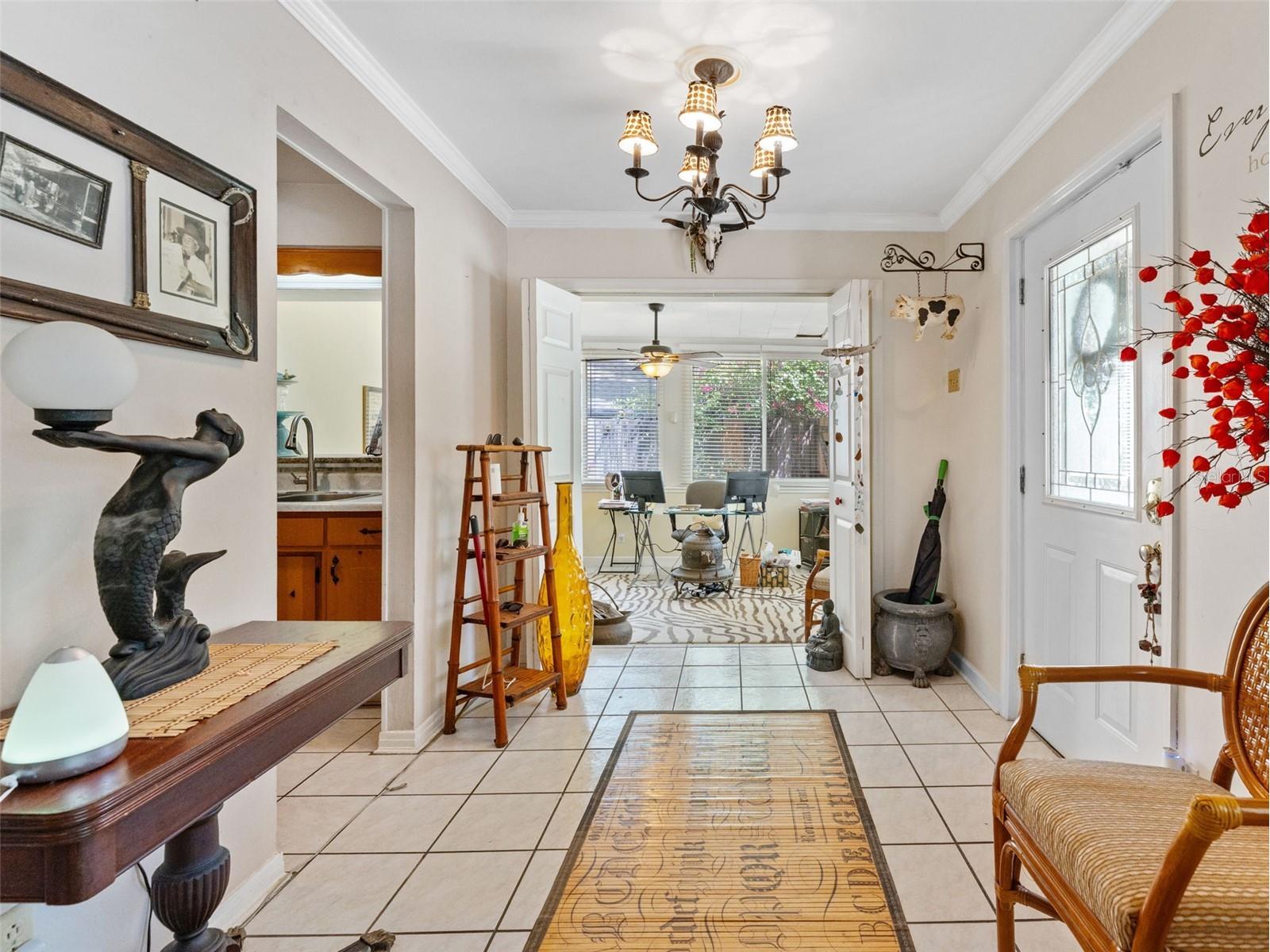 12510 Noreast Lake Drive Tampa FL 33612 TB8498276 image10