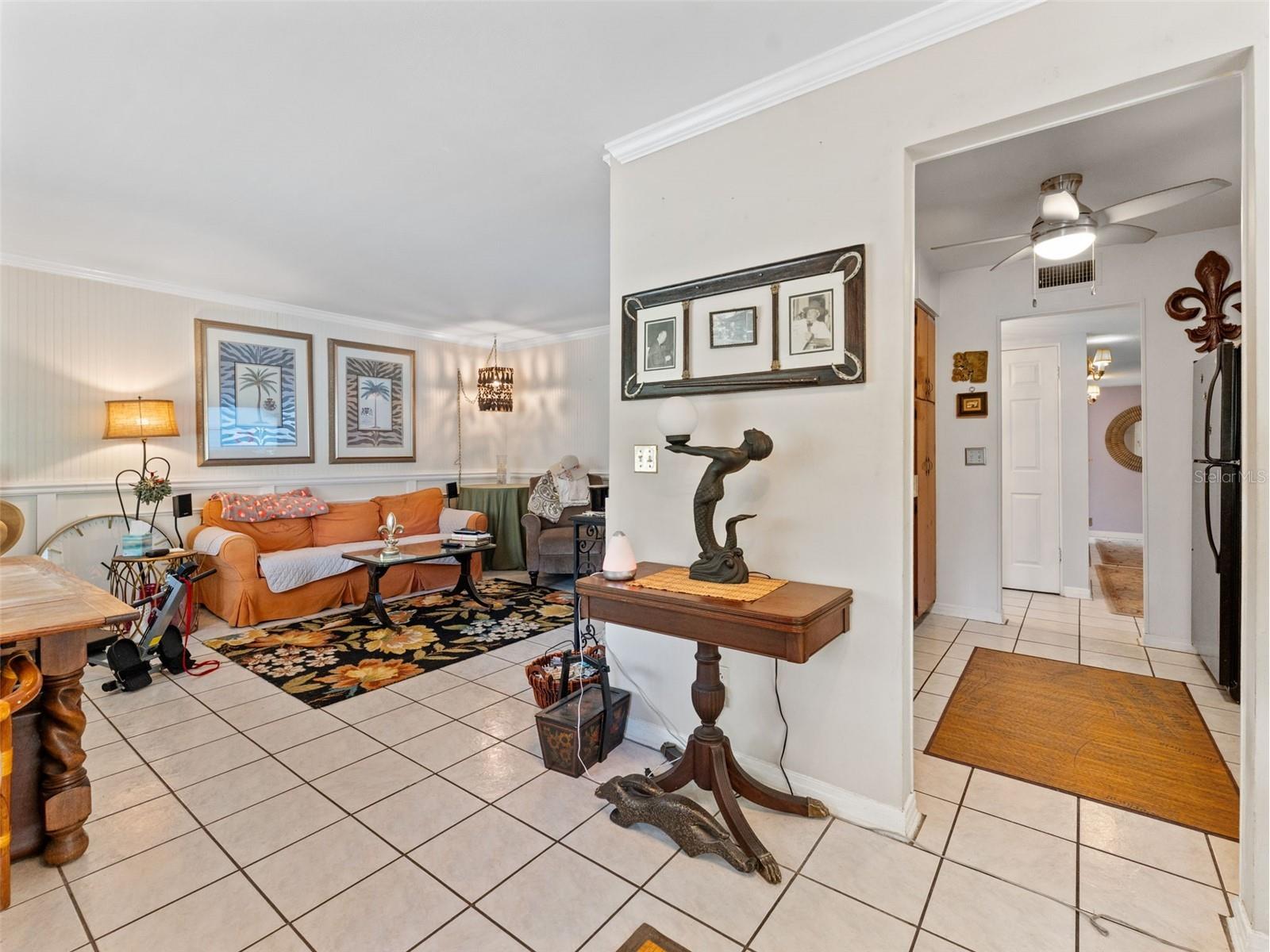 12510 Noreast Lake Drive Tampa FL 33612 TB8498276 image3