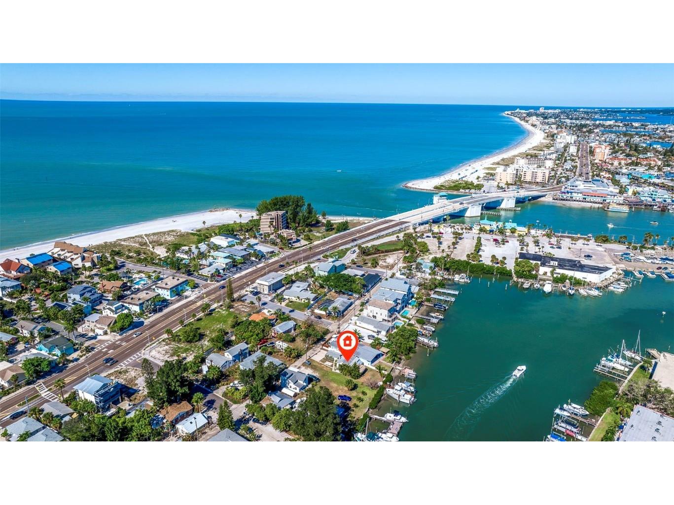 12512 Lagoon Lane Treasure Island FL 33706 - JOHN'S PASS U8217680 image1