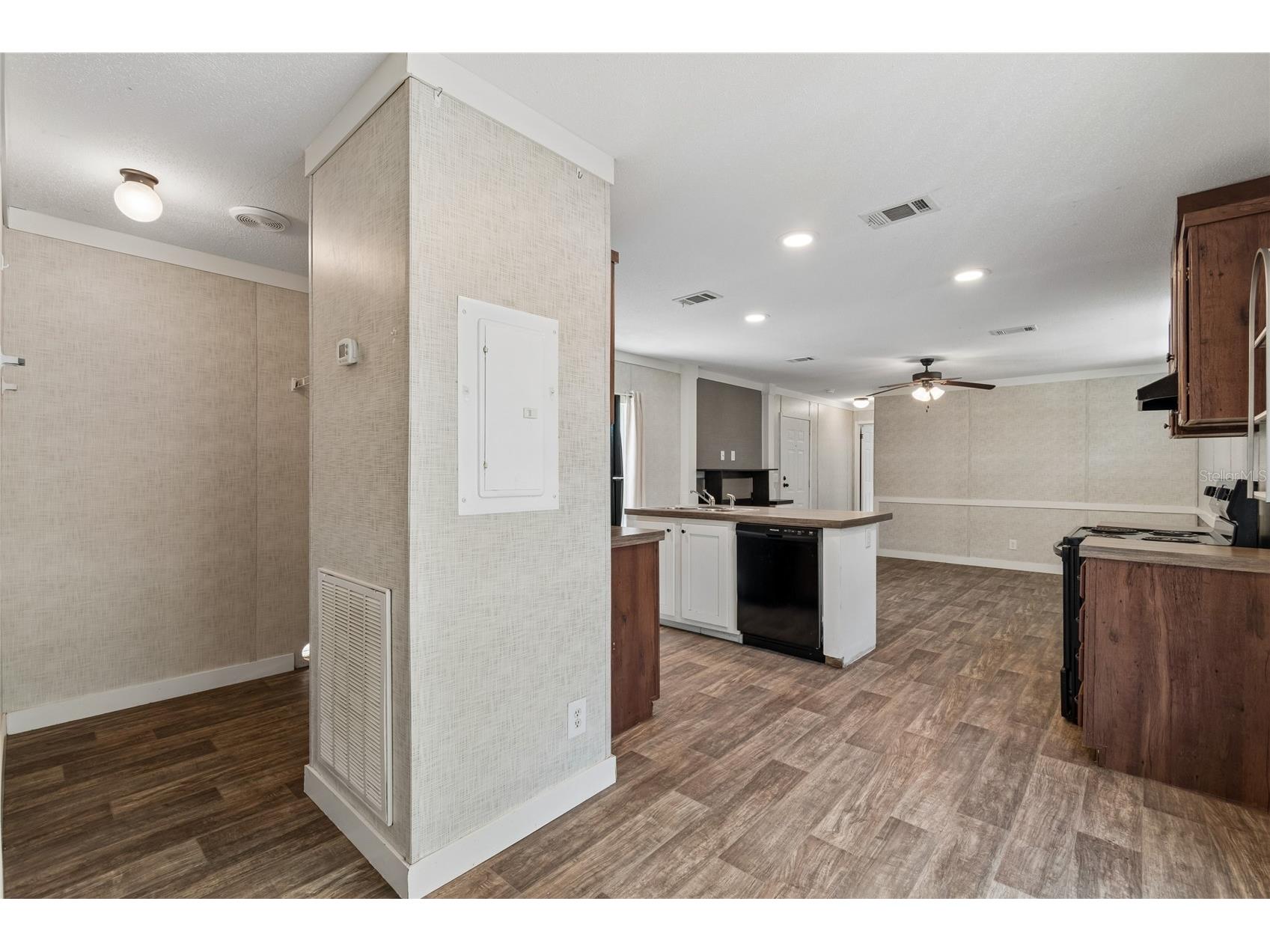 12512 Spottswood Dr Riverview FL 33579 TB8512720 image17