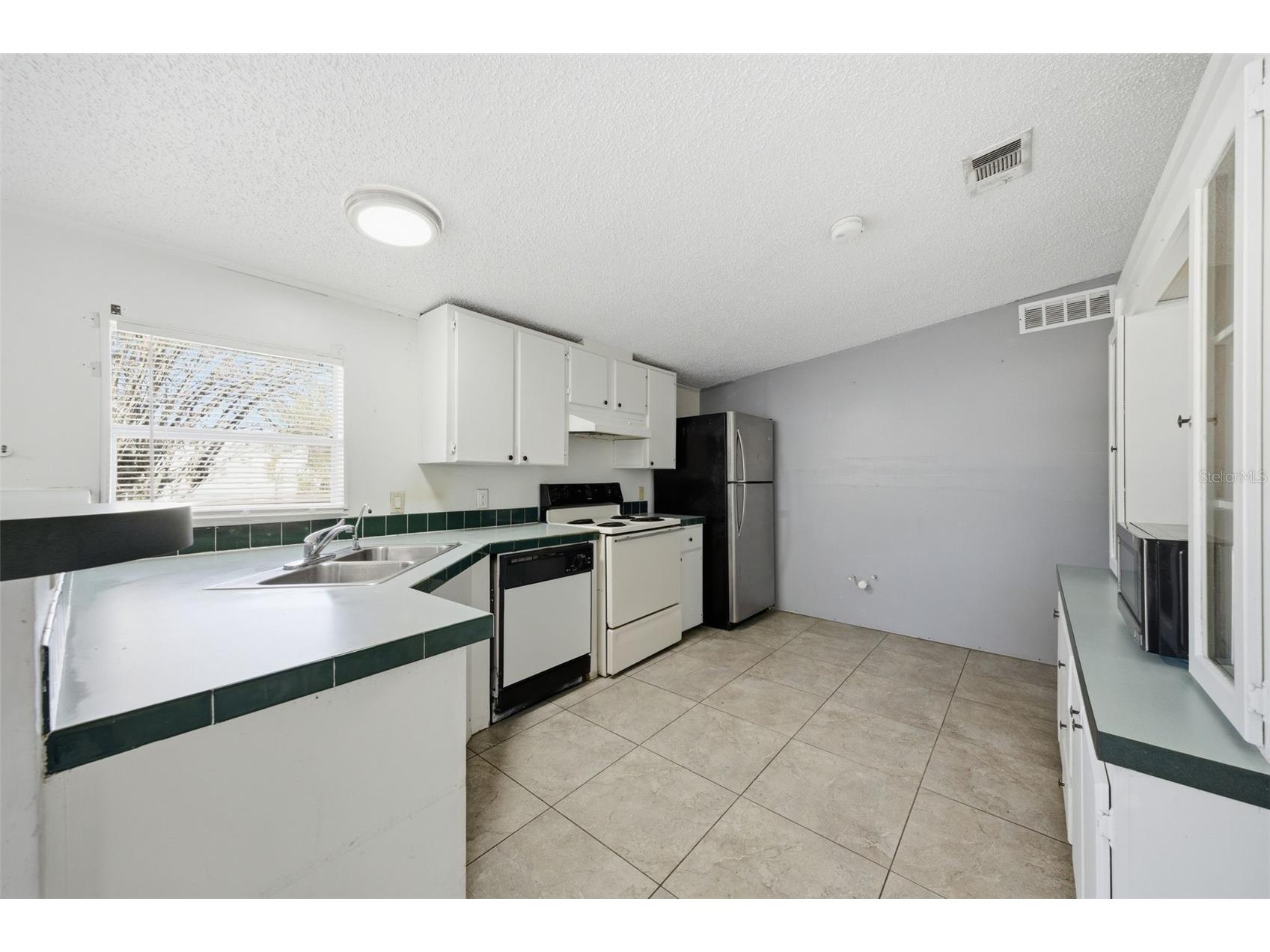 12513 Waltham Avenue Tampa FL 33624 A4687566 image13