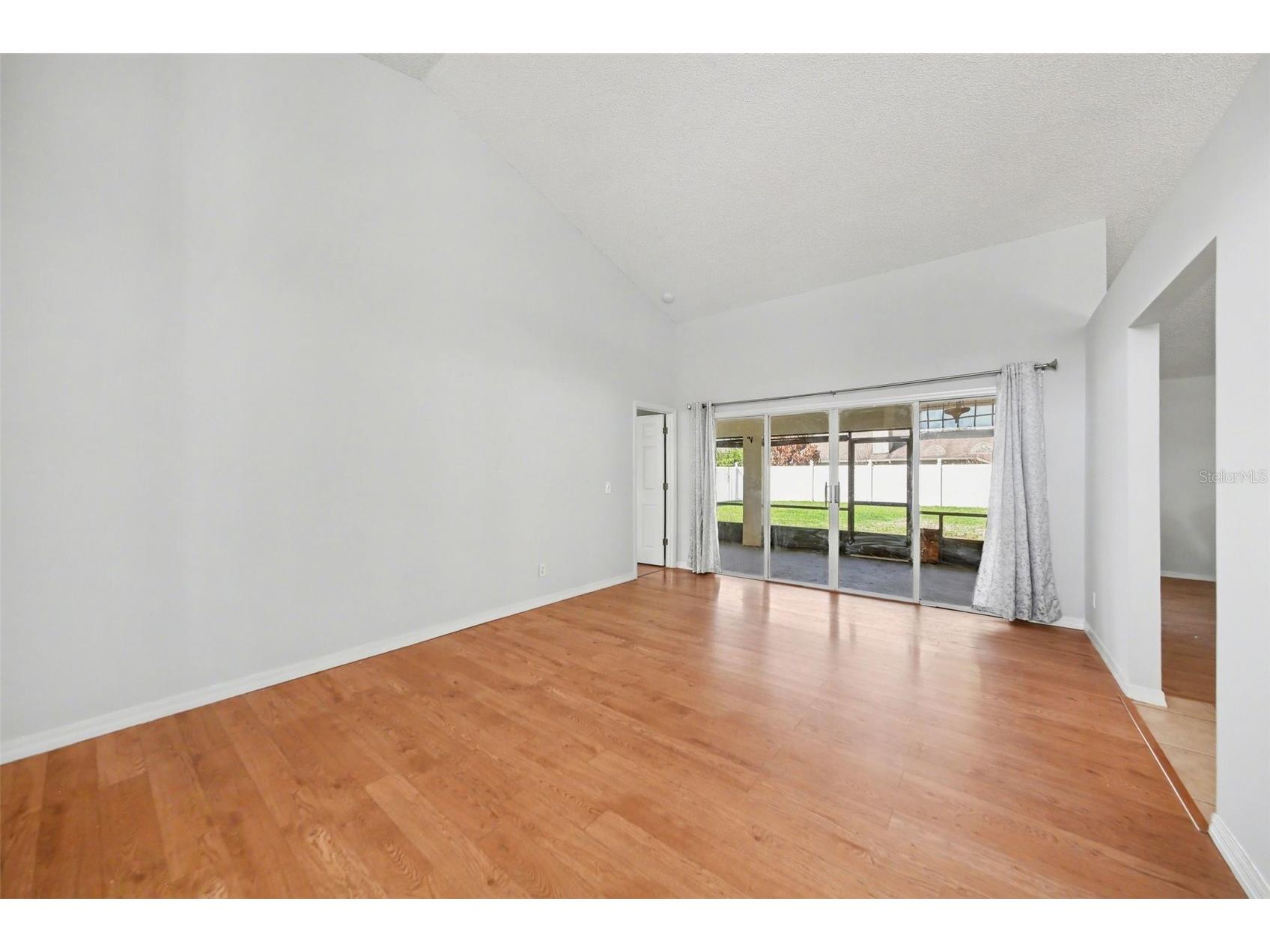 12514 Fingest Court Orlando FL 32837 O6393692 image5