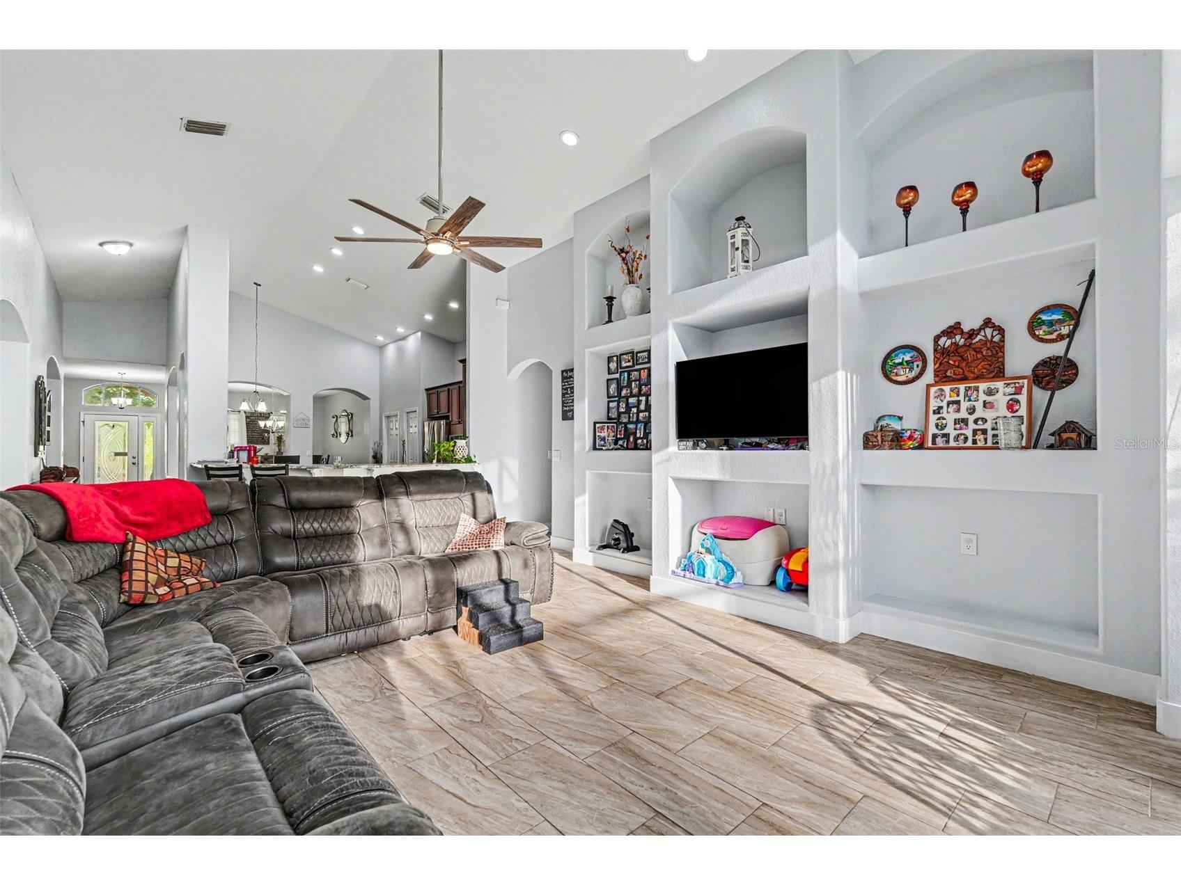 12515 Burgess Hill Drive Riverview FL 33579 TB8513922 image5