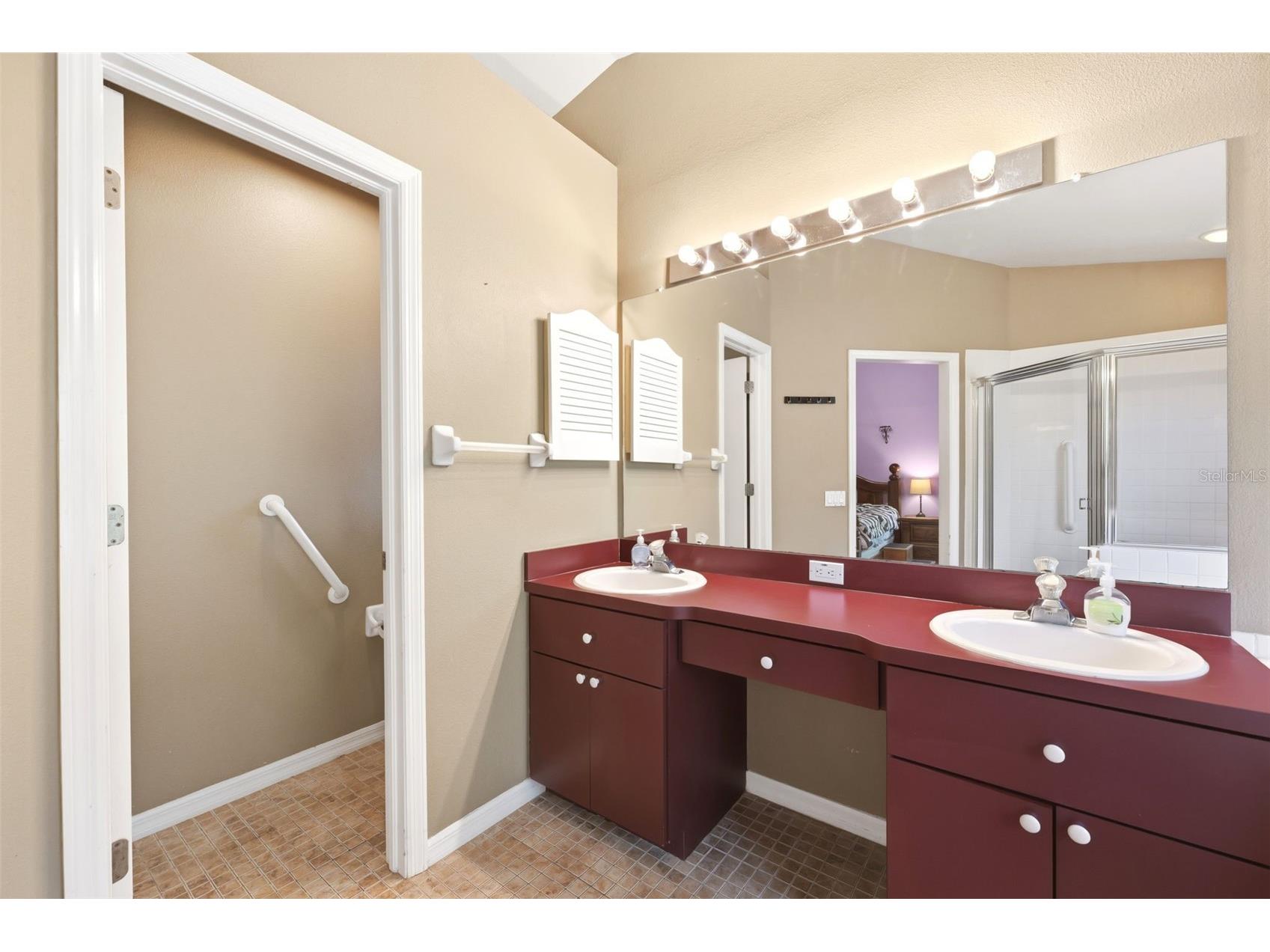 12515 Canton Avenue Hudson FL 34669 W7885641 image32