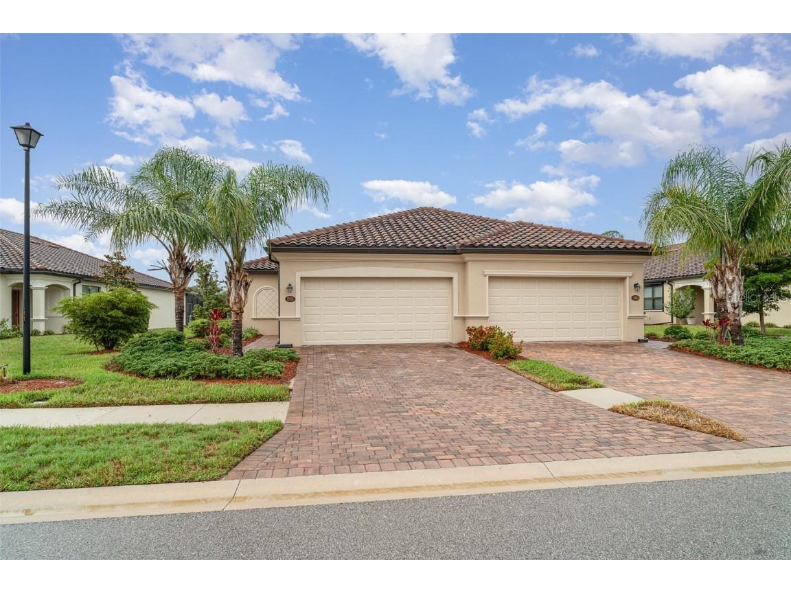 12515 Garibaldi Lane Venice FL 34293 A4654684 image2