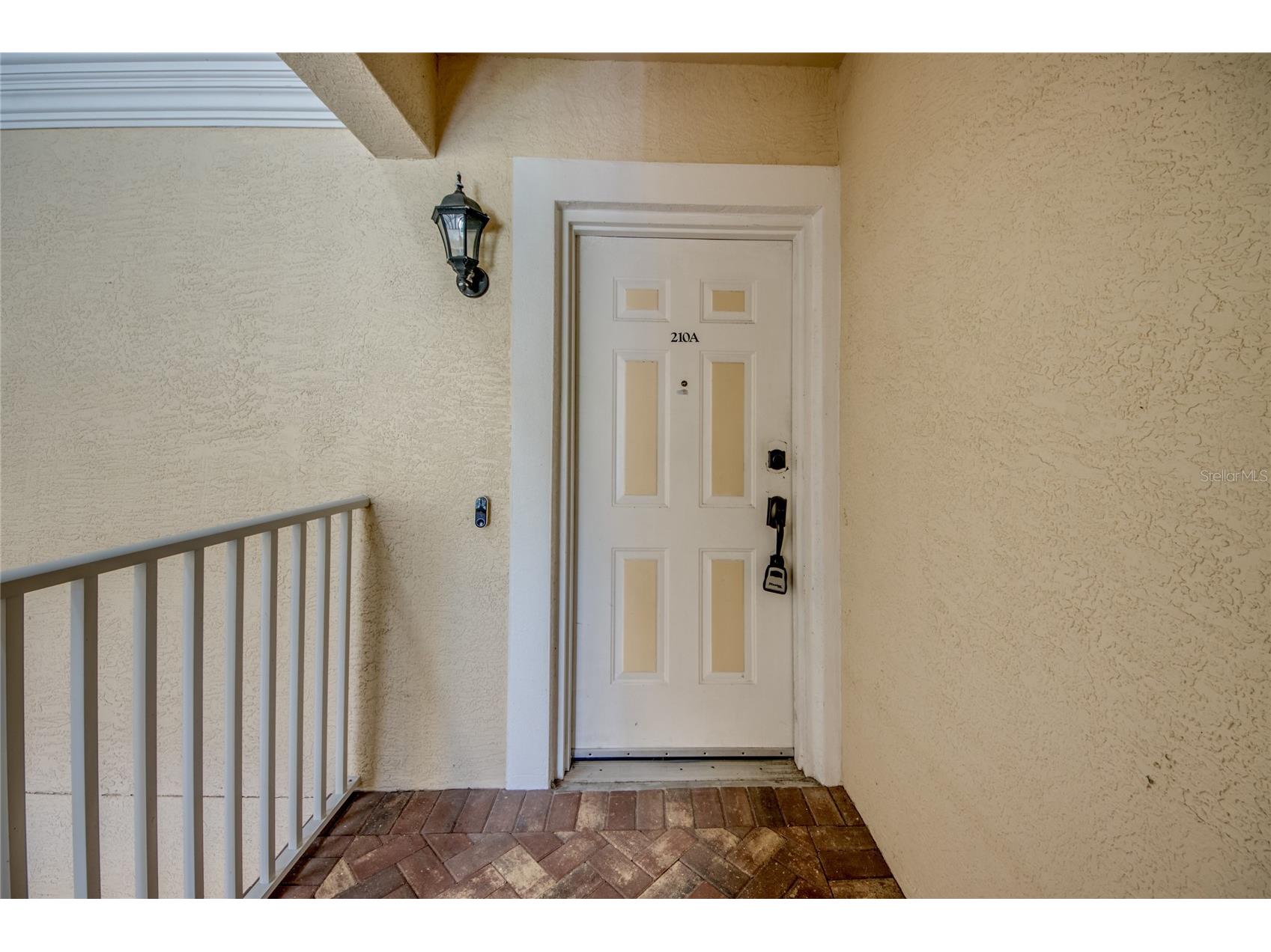 12515 Mcgregor Boulevard #210 Fort Myers FL 33919 C7524182 image2