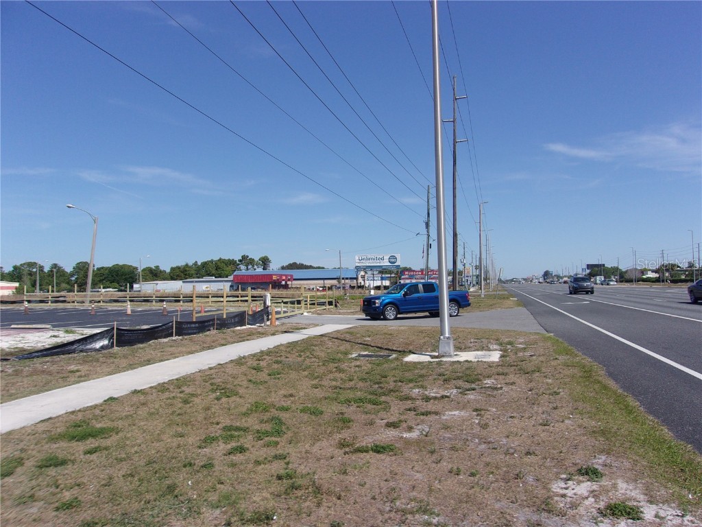 12515 Us Highway 19 Hudson FL 34667 - Bear Creek W7855776 image12