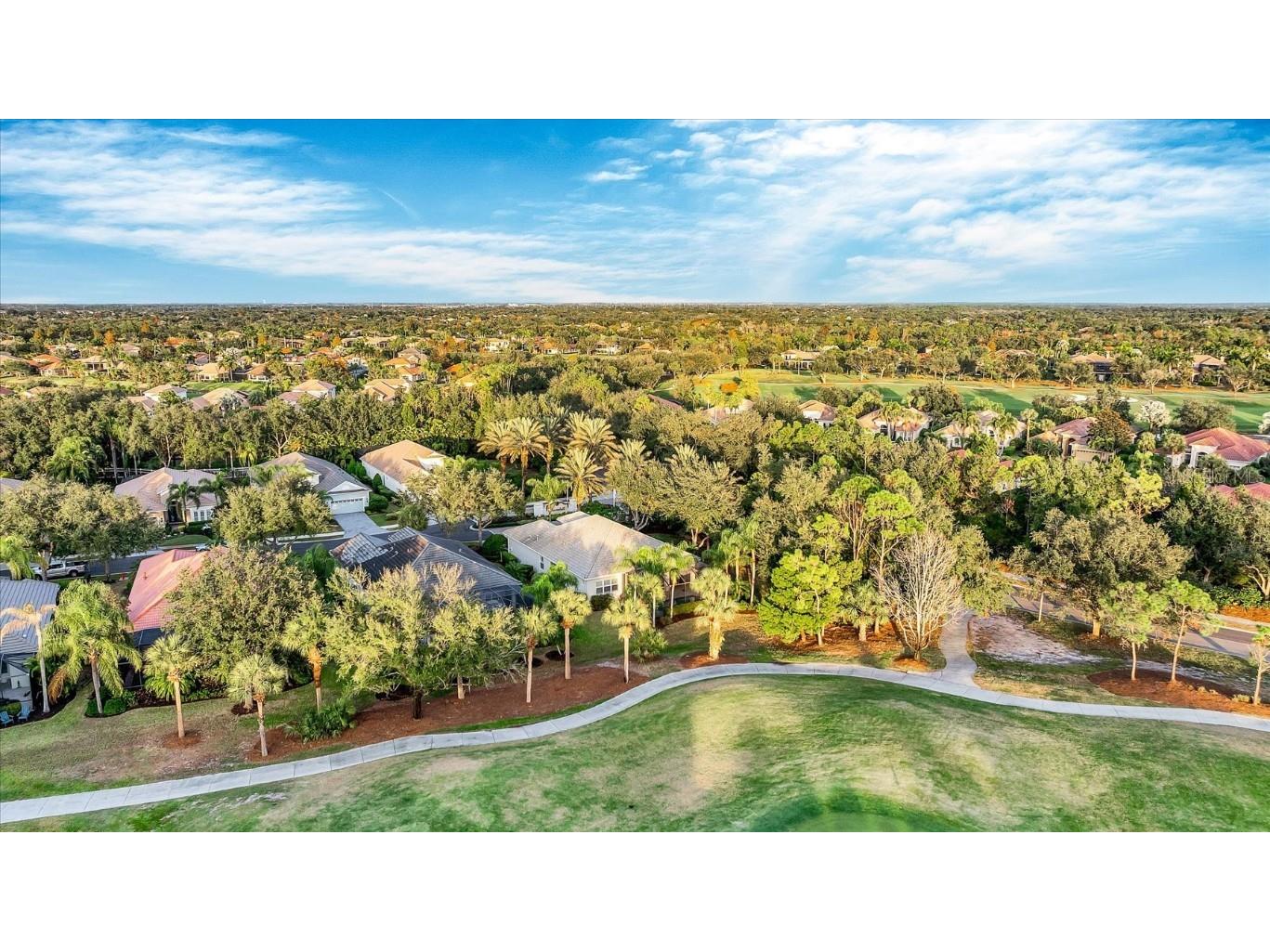 12516 Thornhill Court Lakewood Ranch FL 34202 A4671612 image39