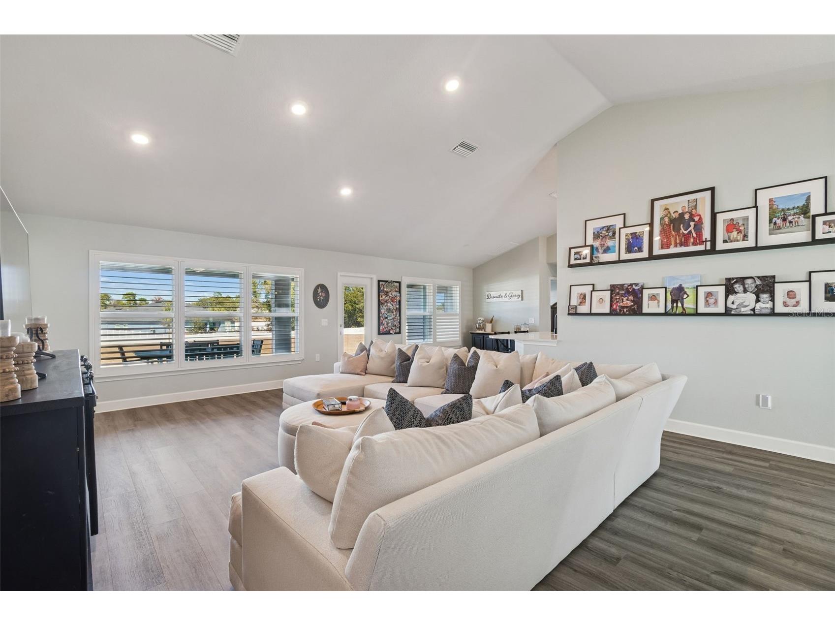 12517 Sunset Woods Drive Spring Hill FL 34609 W7882636 image9