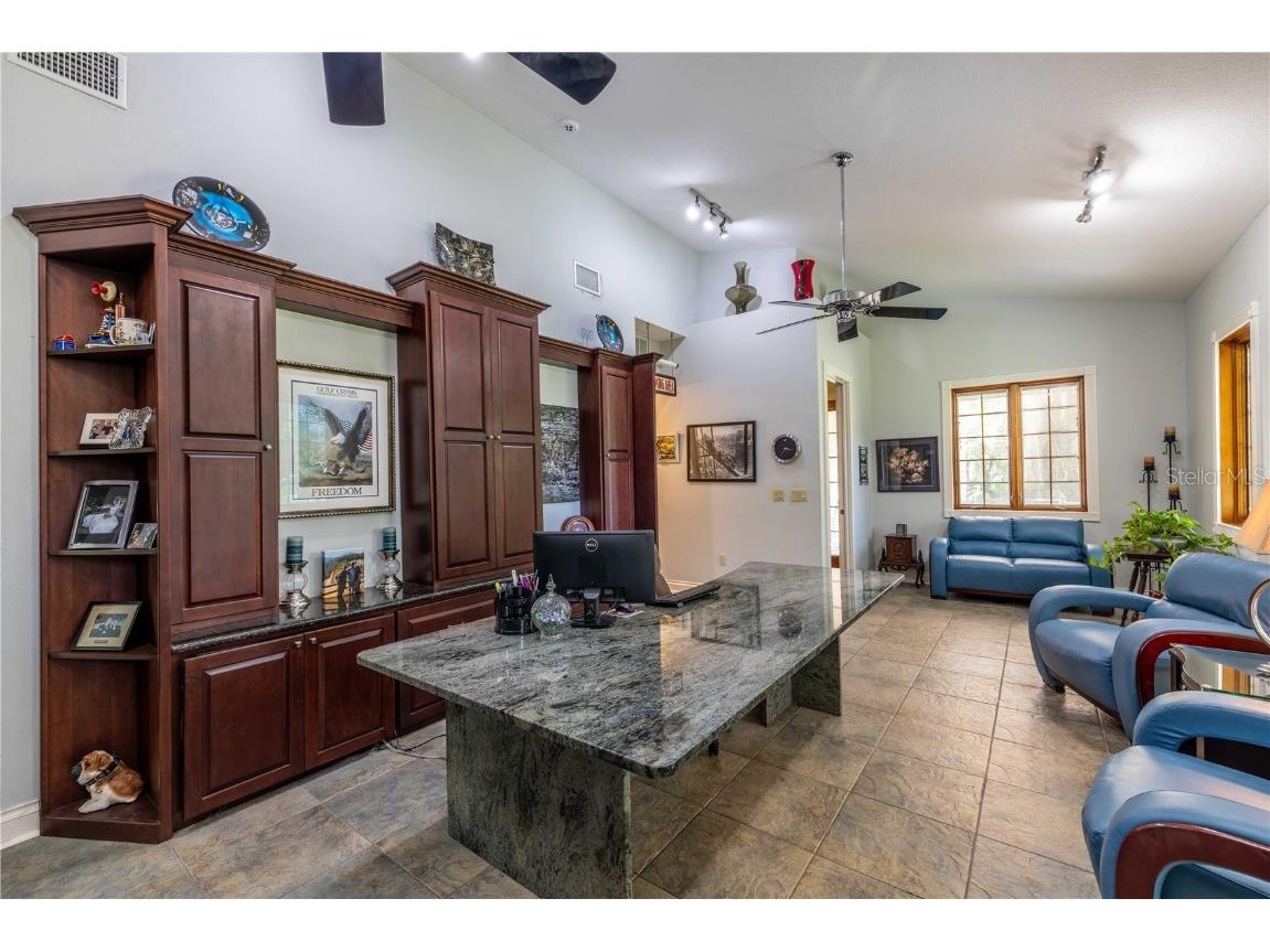 1252 E Lake Drive Tarpon Springs FL 34688 TB8431734 image12