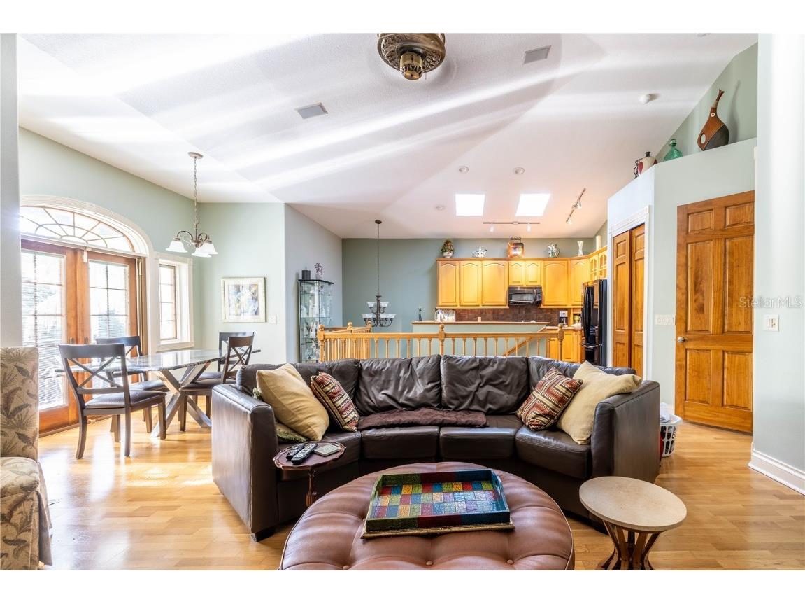 1252 E Lake Drive Tarpon Springs FL 34688 TB8431734 image25