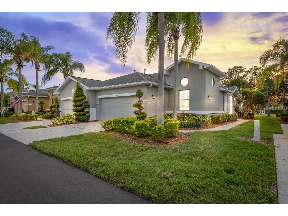 1252 Lyndhurst Greens Drive Sun City Center FL 33573 T3489247 image1