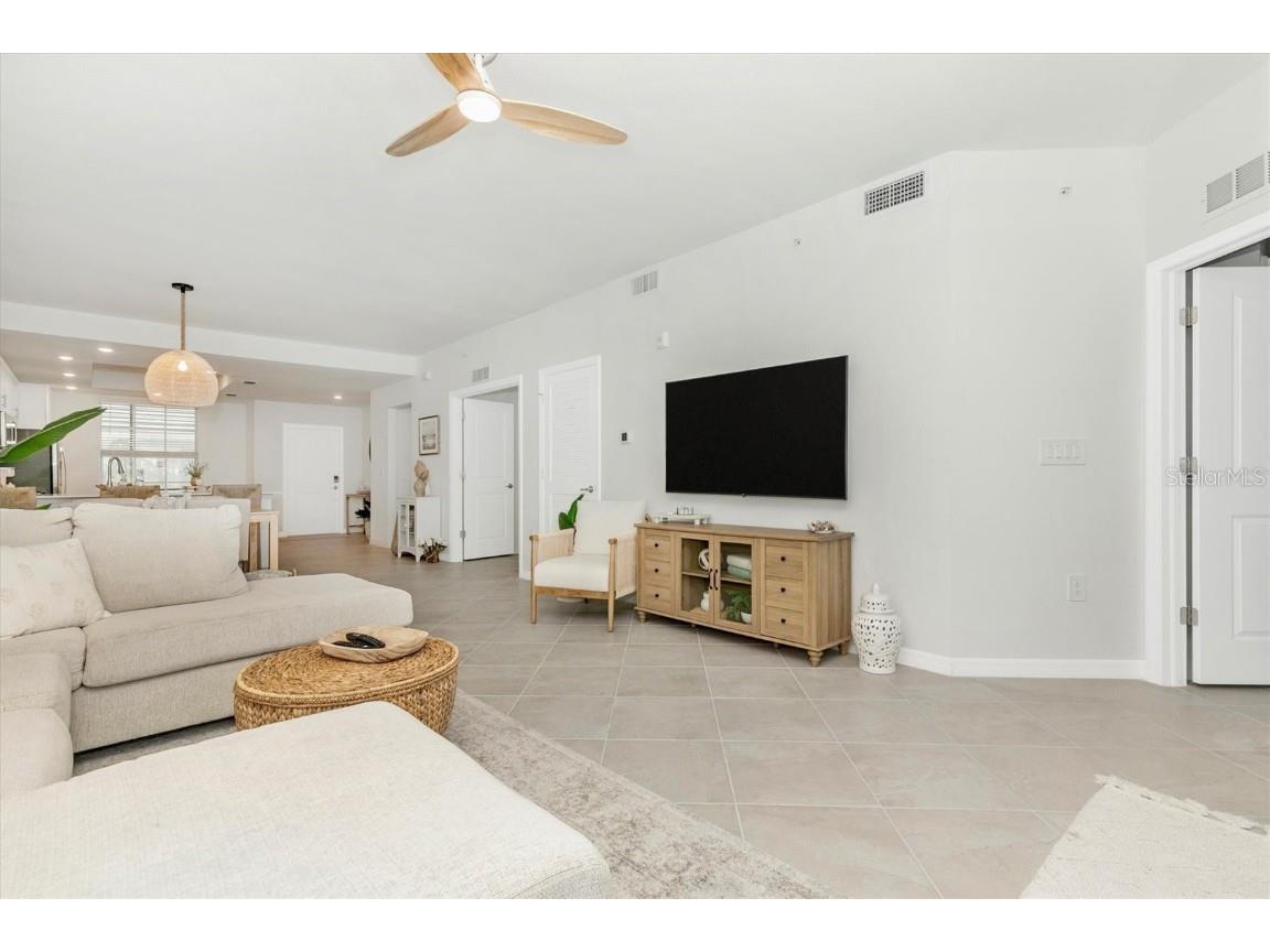 12520 Galapagos Court #101 Venice FL 34293 N6135757 image19