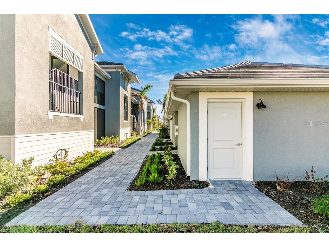 12520 Galapagos Court #101 Venice FL 34293 N6135757 image43