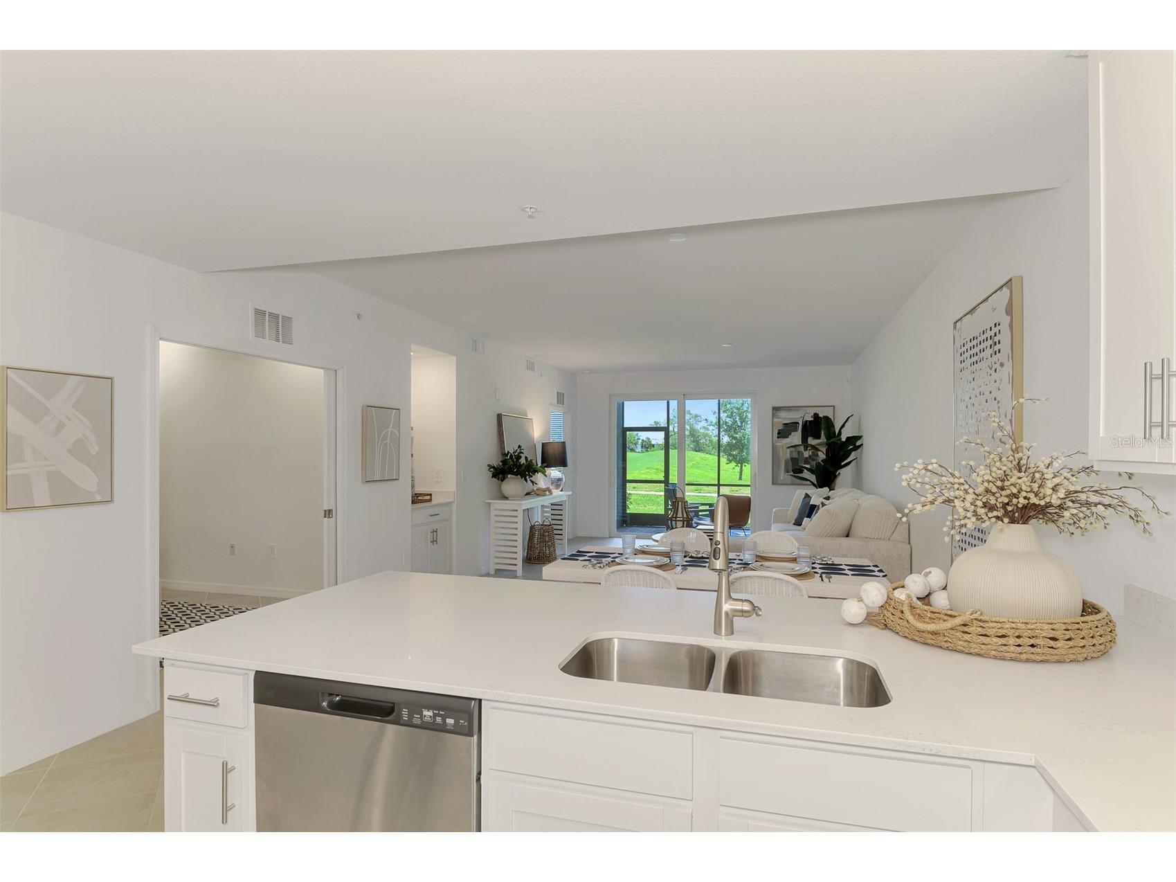 12520 Galapagos Court #102 Venice FL 34293 N6144862 image15