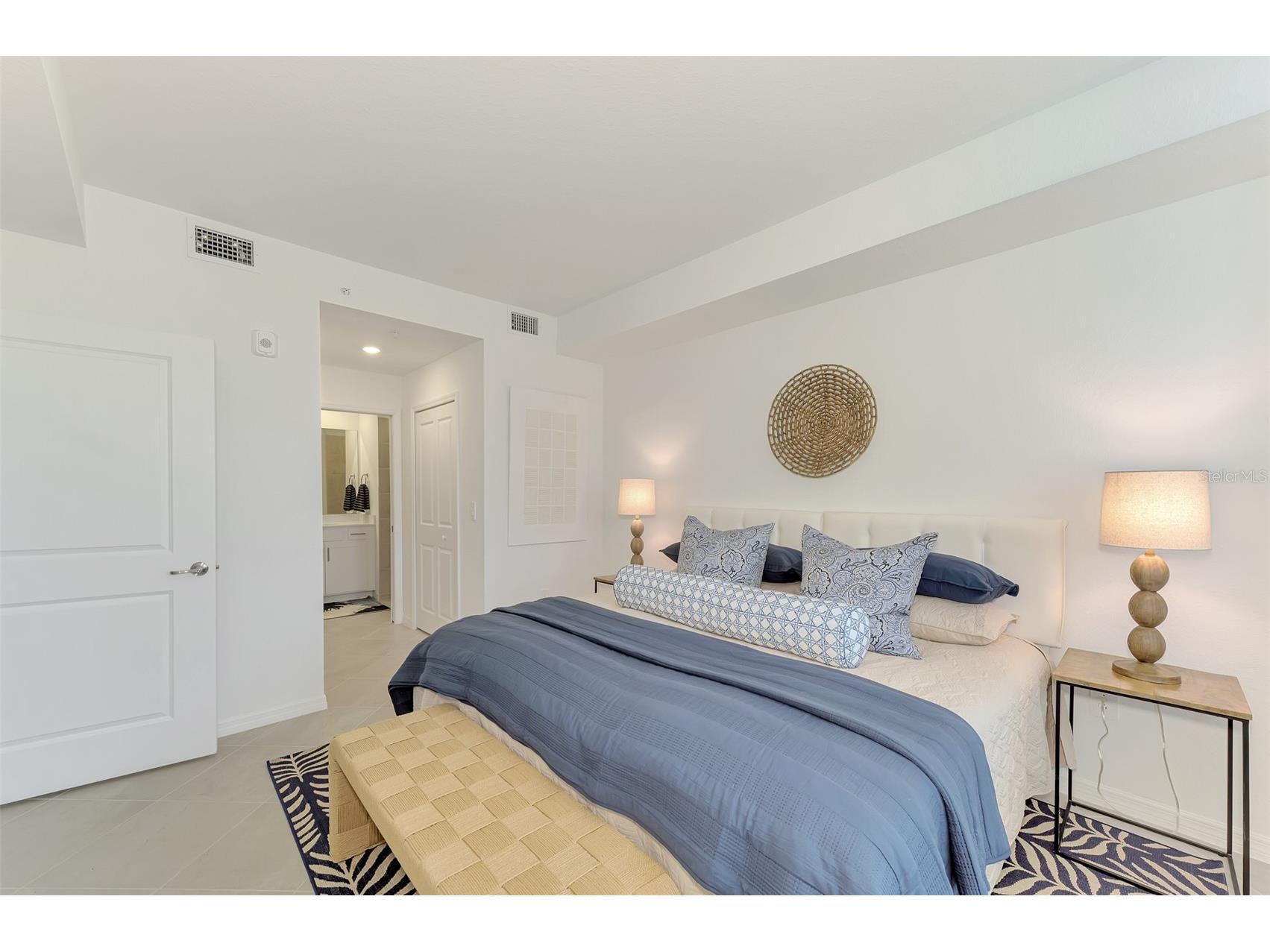 12520 Galapagos Court #102 Venice FL 34293 N6144862 image37