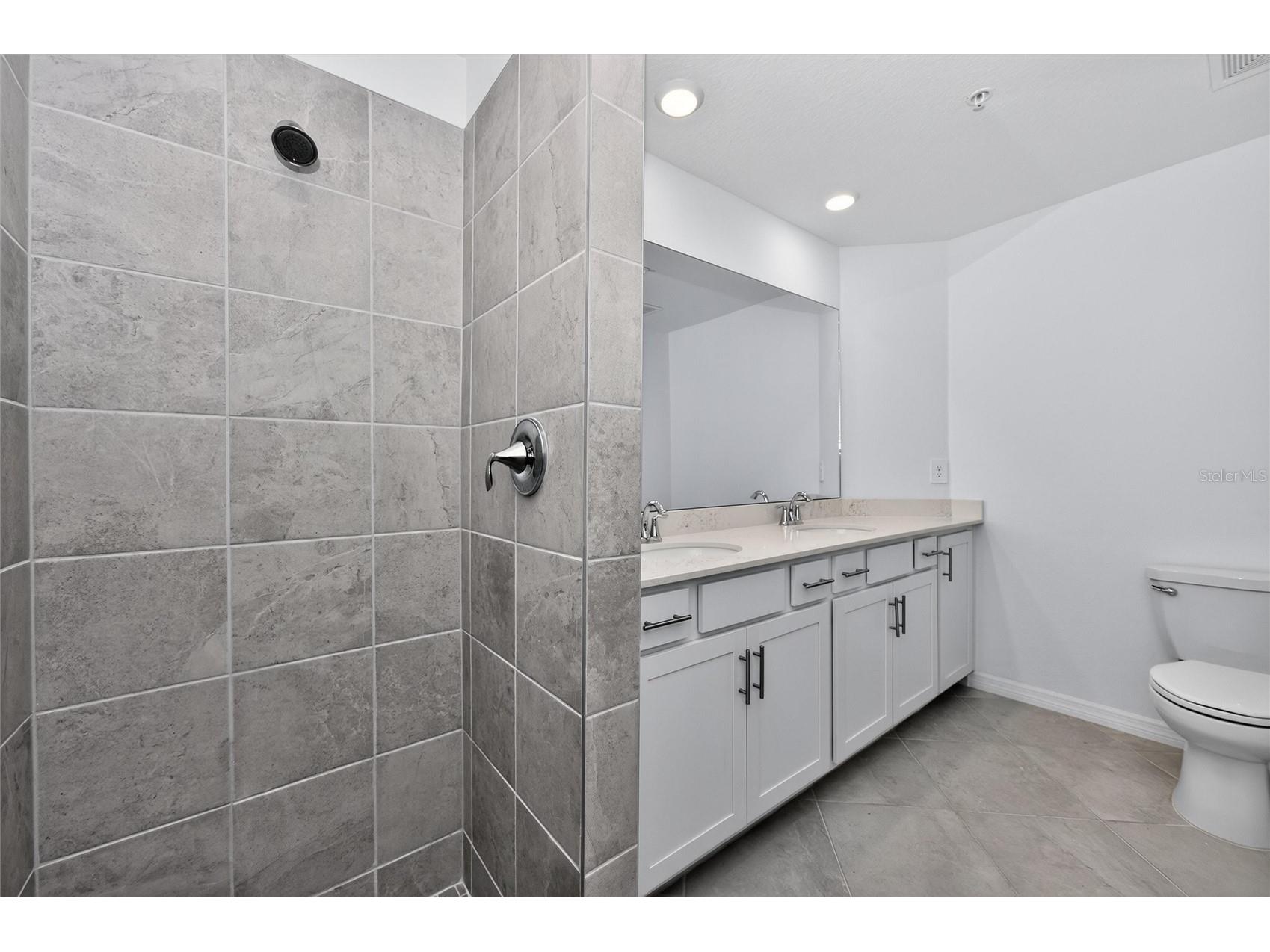 12520 Galapagos Court #105 Venice FL 34293 N6143274 image29