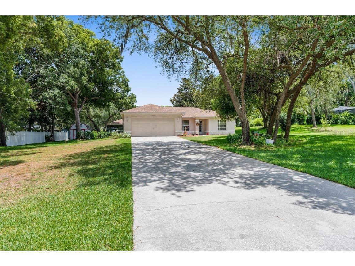 12521 Coronado Drive Spring Hill FL 34609 W7864919 image1