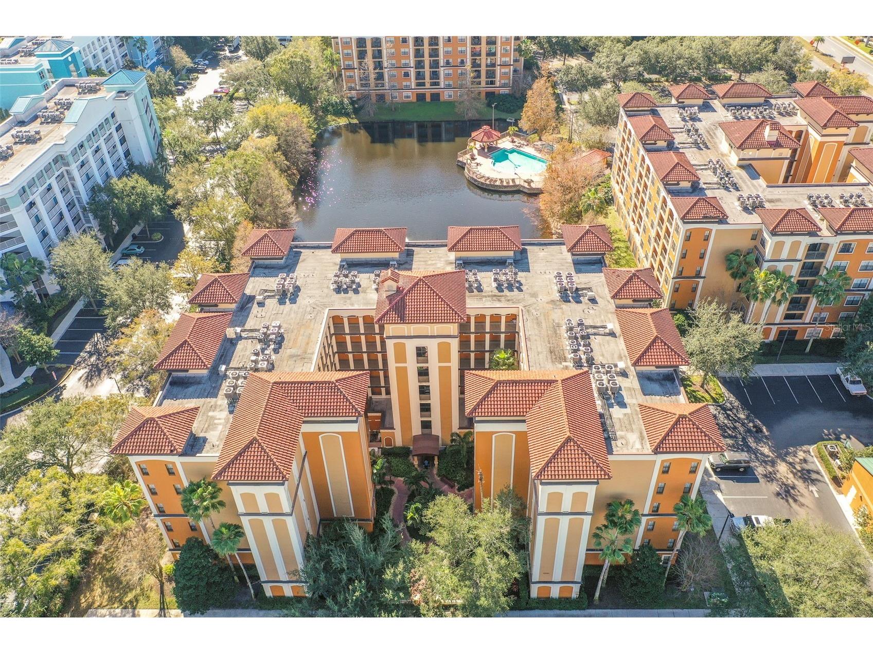 12521 Floridays Resort Drive #211F Orlando FL 32821 L4958453 image1
