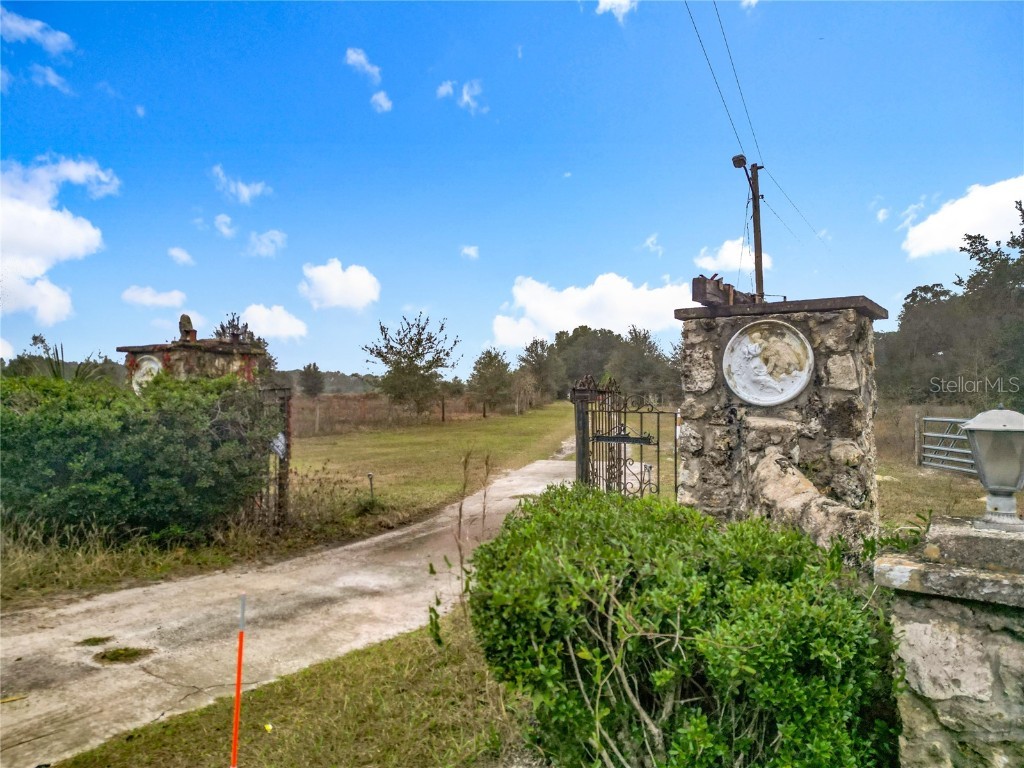 12521 SW Highway 484 Dunnellon FL 34432 OM714039 image9