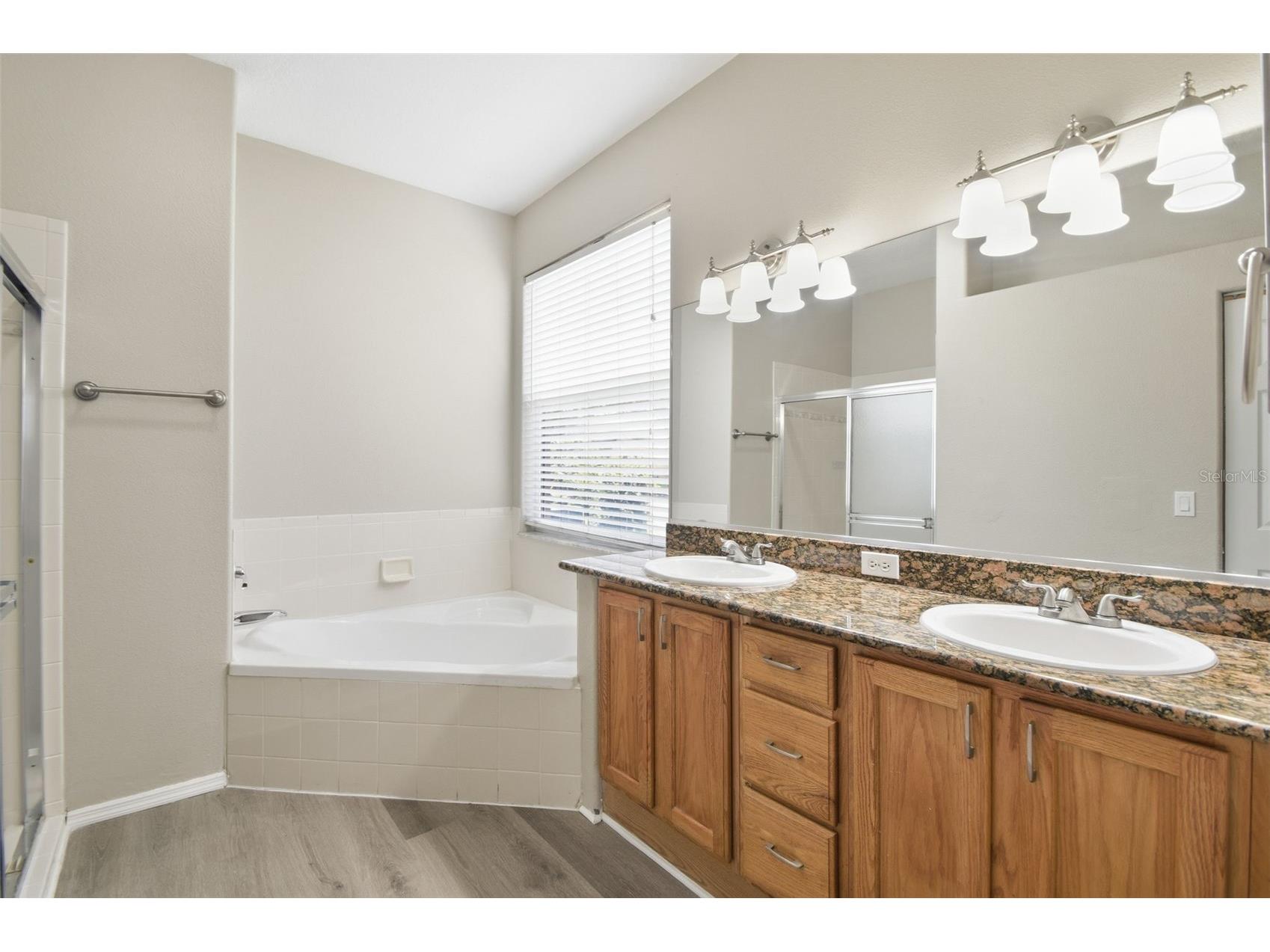 12521 Tall Pines Way Bradenton FL 34202 O6414199 image36