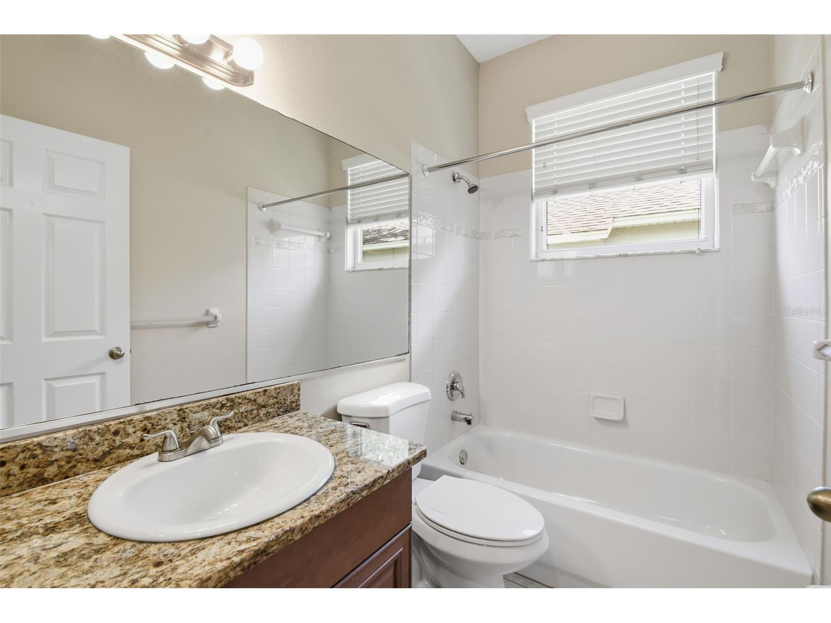 12521 Tall Pines Way Bradenton FL 34202 O6414199 image38