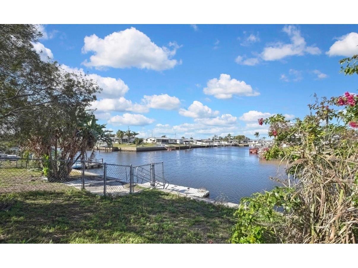 12527 1st Isle Hudson FL 34667 TB8477753 image30