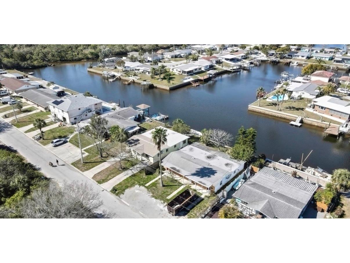 12527 1st Isle Hudson FL 34667 TB8477753 image37
