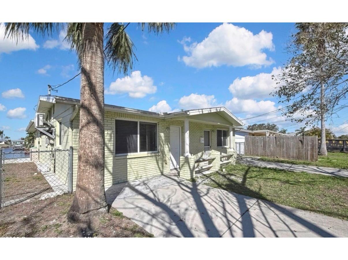12527 1st Isle Hudson FL 34667 TB8477753 image7