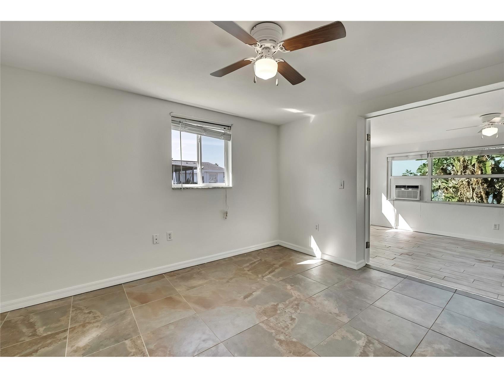 12527 1st Isle Hudson FL 34667 TB8490855 image15