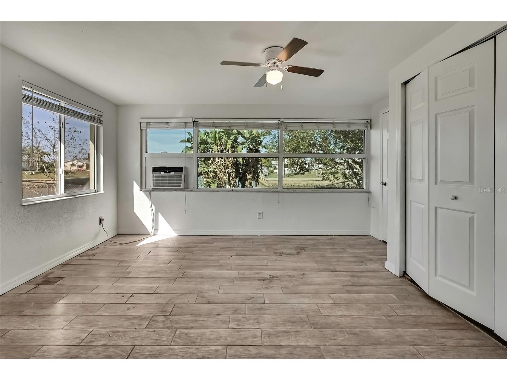 12527 1st Isle Hudson FL 34667 TB8490855 image23