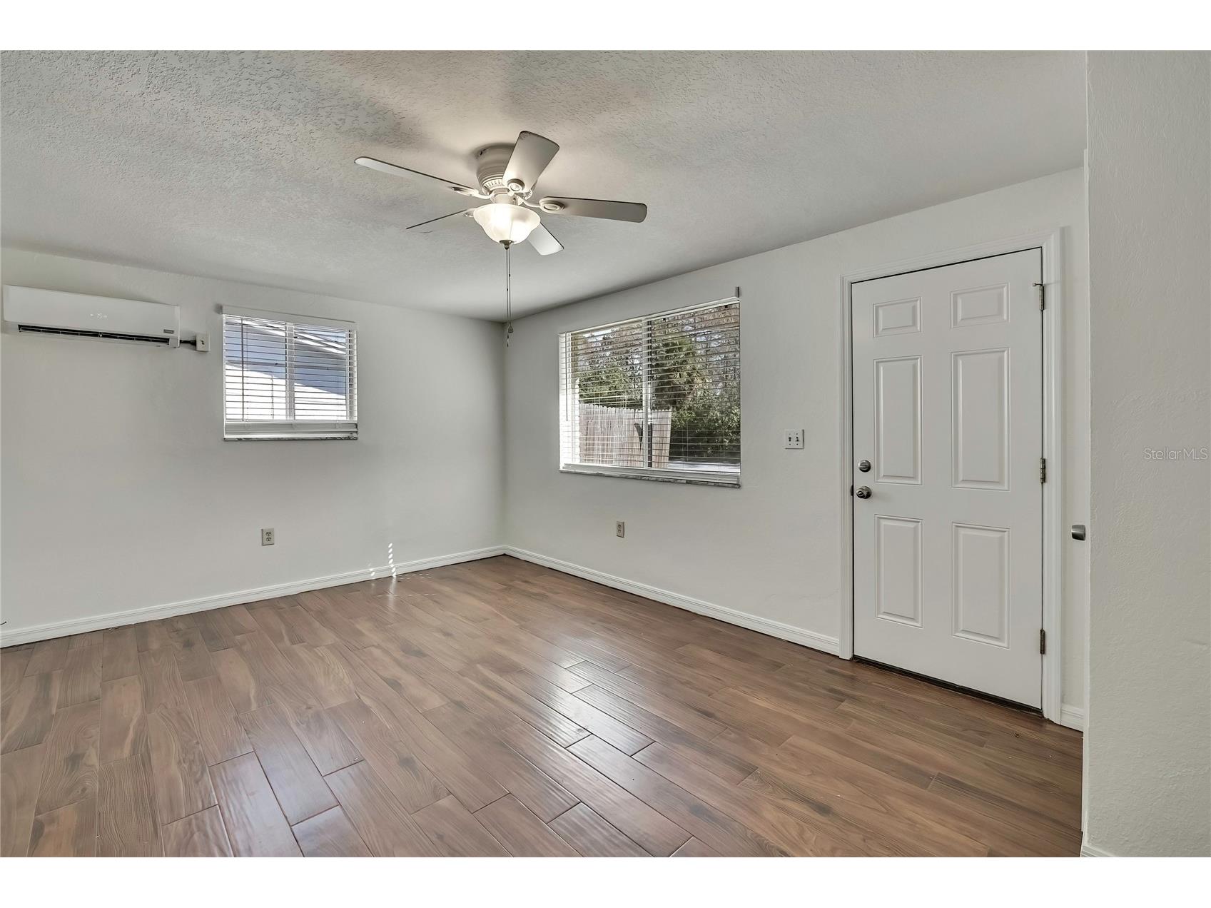 12527 1st Isle Hudson FL 34667 TB8490855 image34