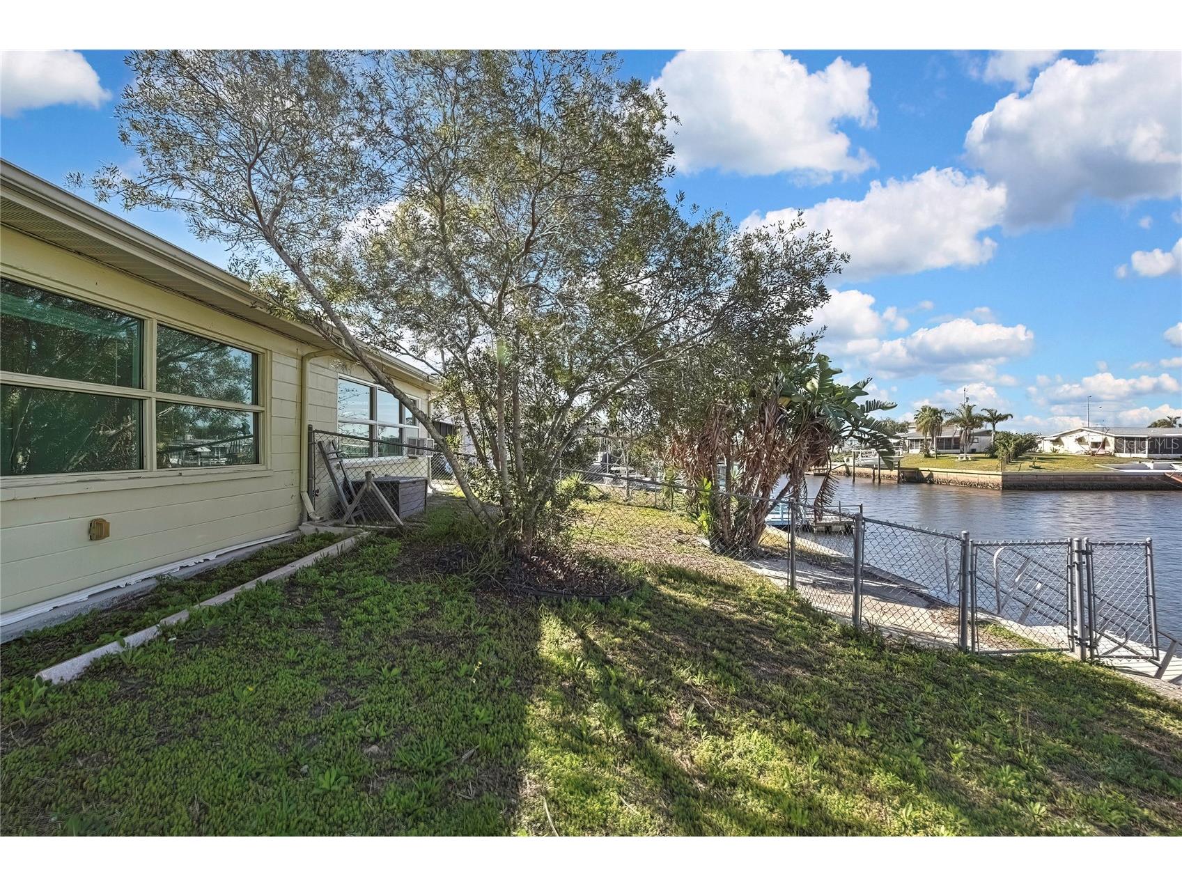 12527 1st Isle Hudson FL 34667 TB8490855 image52