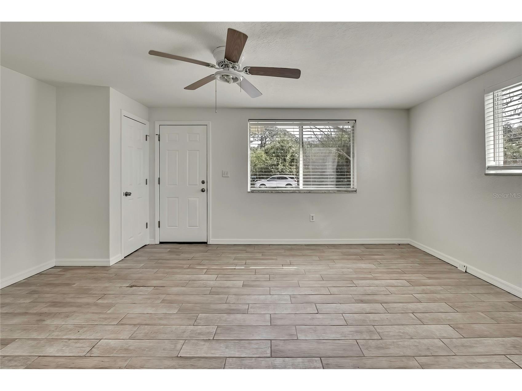 12527 1st Isle Hudson FL 34667 TB8490855 image6