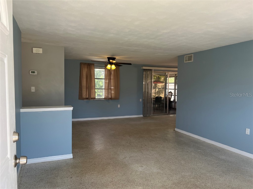 1253 Brightwell Drive Holiday FL 34690 W7879508 image6