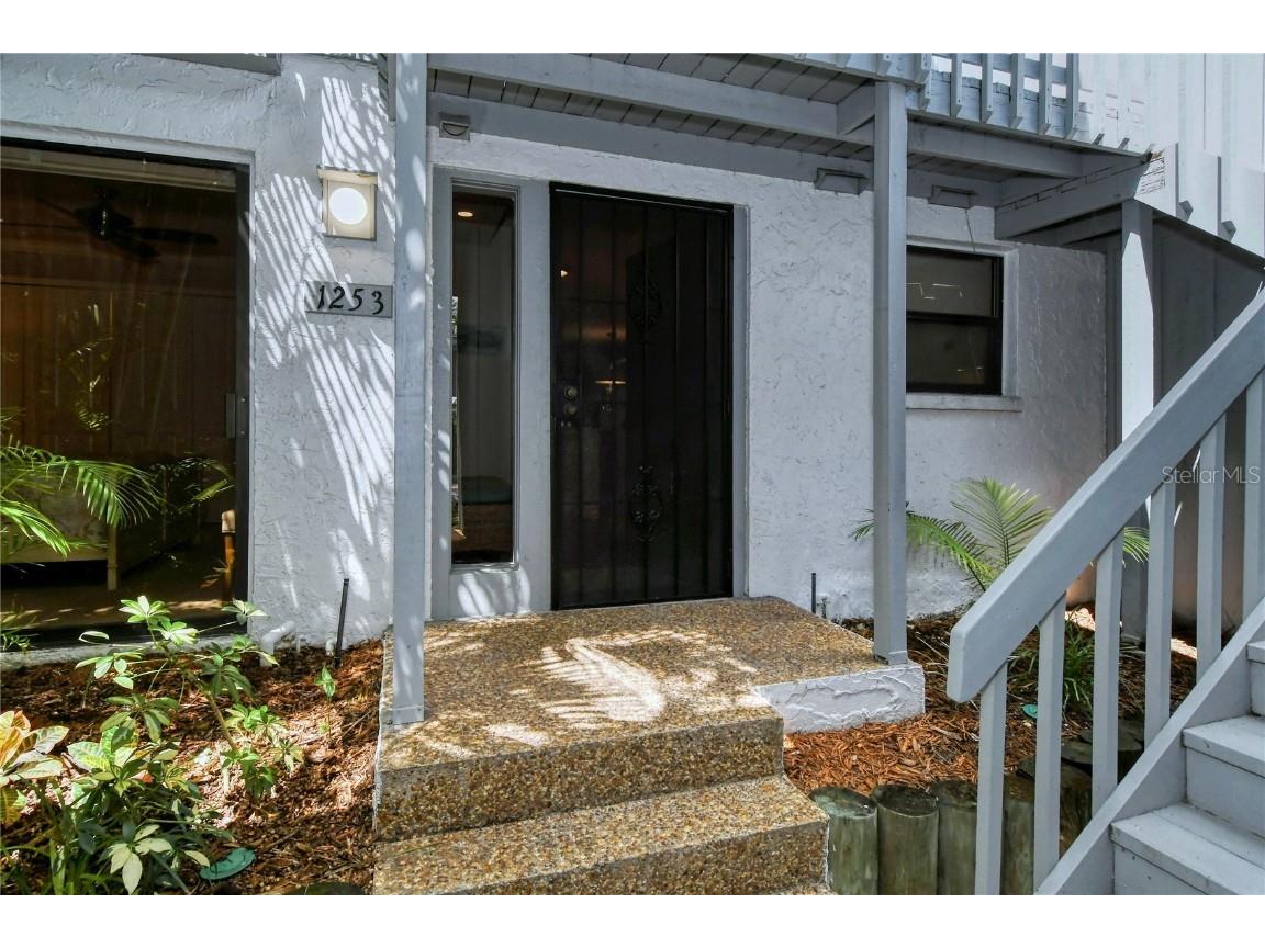 1253 Dockside Place #111 Sarasota FL 34242 A4512381 image1
