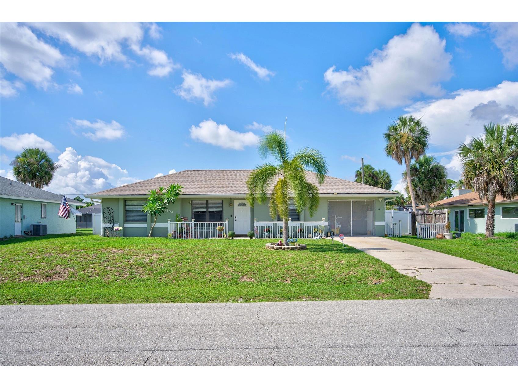 1253 Fleetwood Drive NW Port Charlotte FL 33948 N6144938 image1