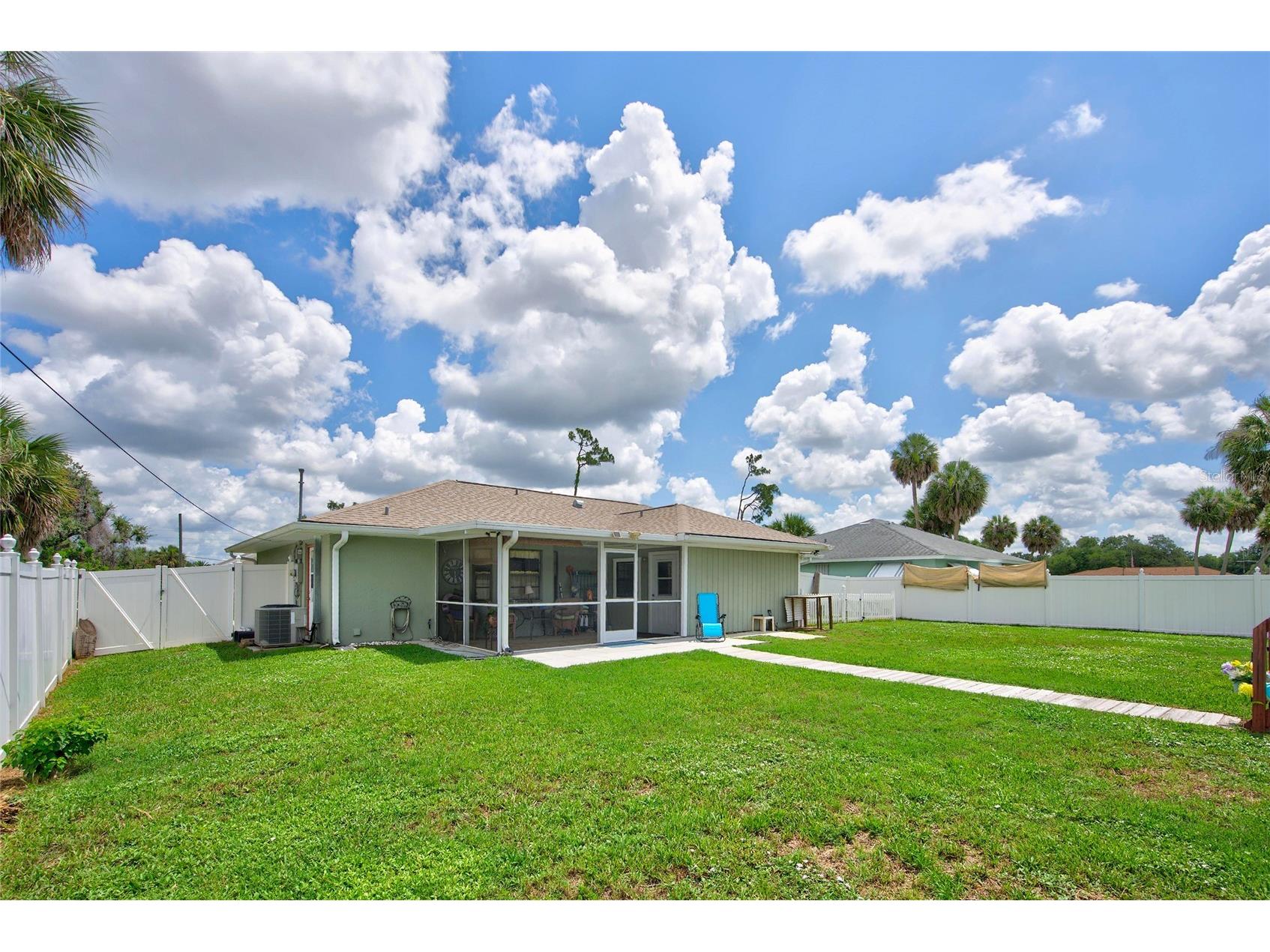 1253 Fleetwood Drive NW Port Charlotte FL 33948 N6144938 image37