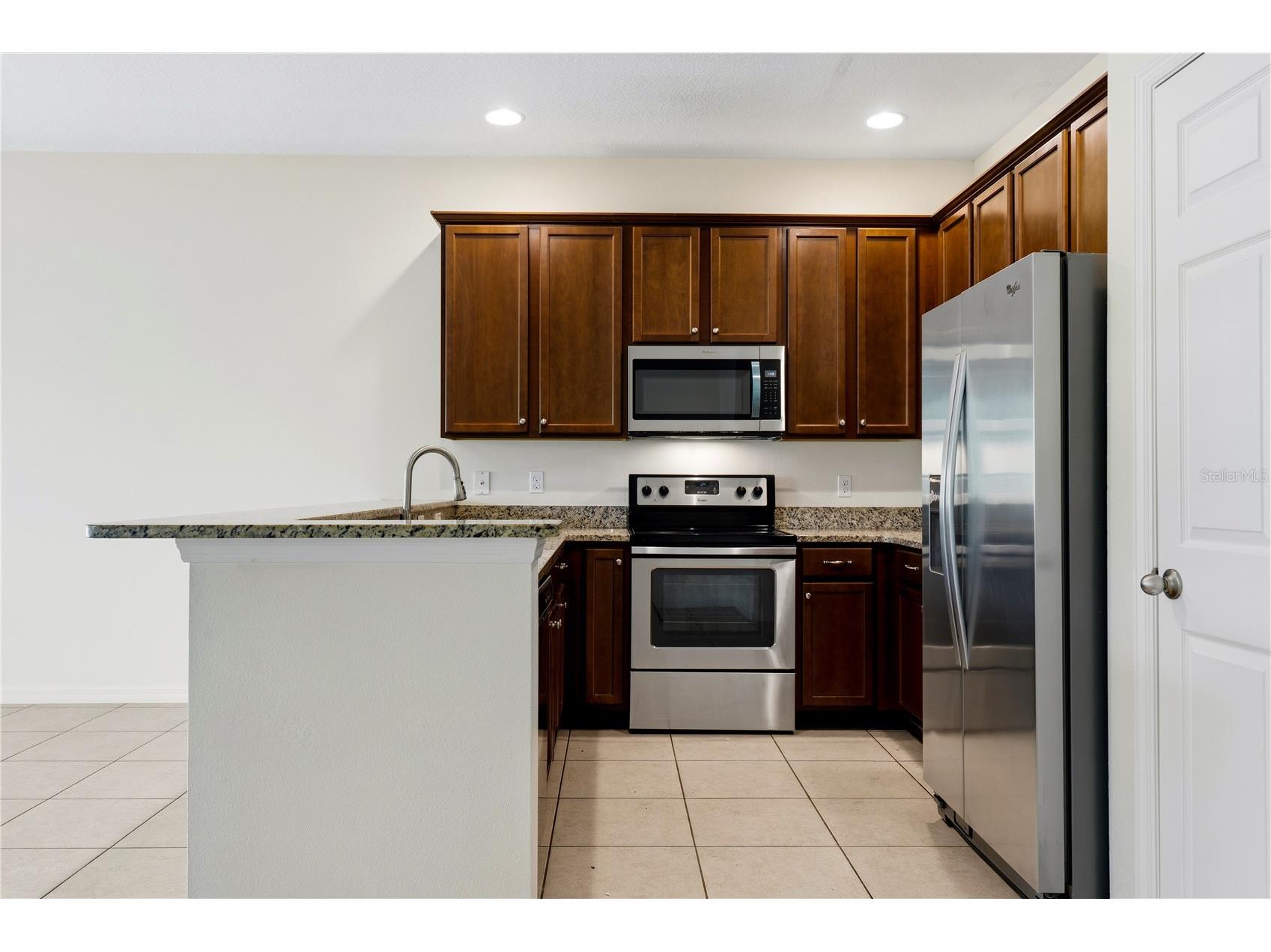 1253 Honey Blossom Drive Orlando FL 32824 O6408735 image3