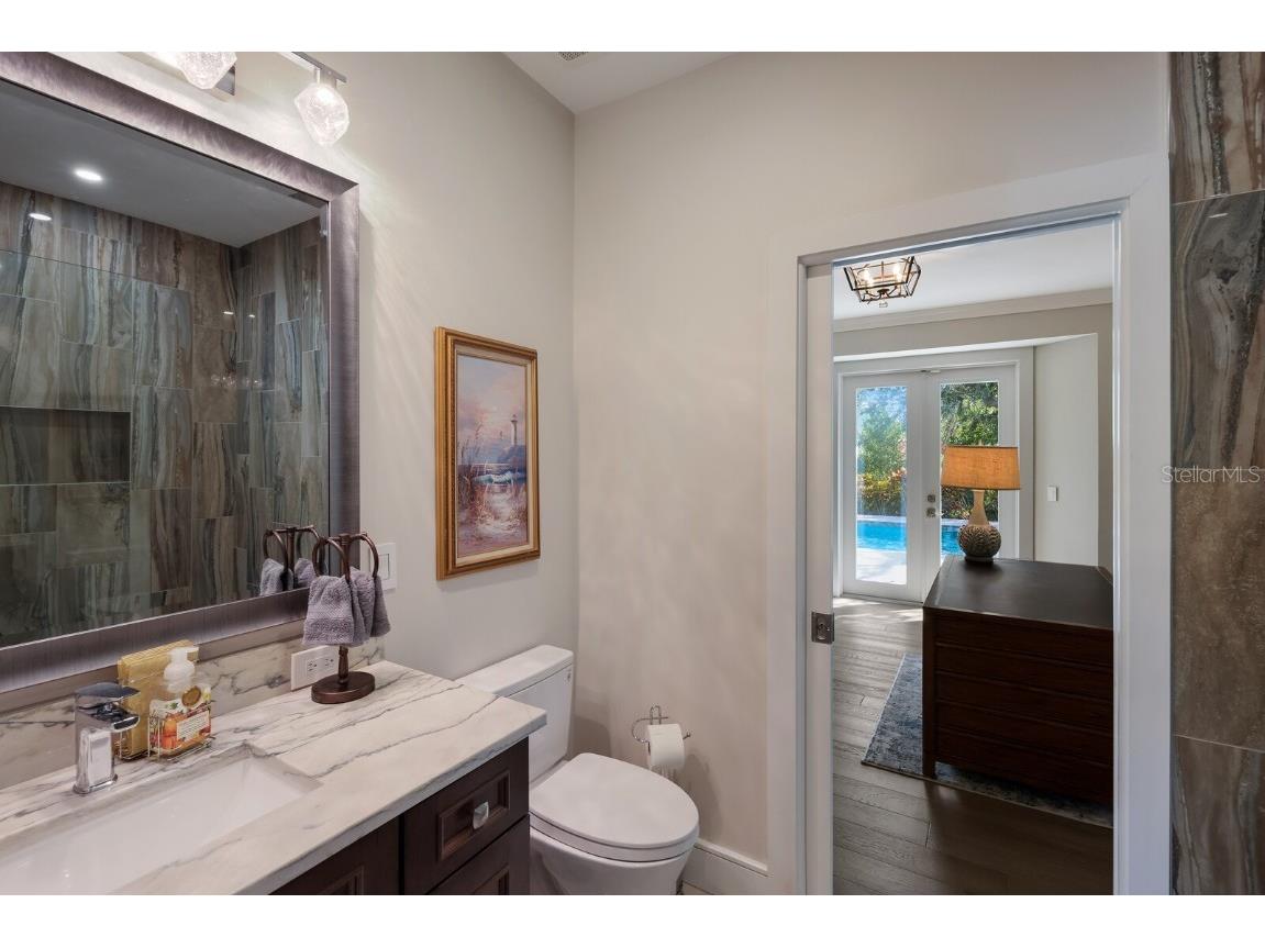 1253 N Basin Lane Sarasota FL 34242 - SARASOTA BAY A4668457 image38