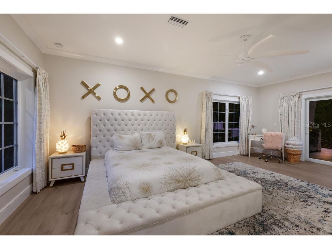 1253 N Basin Lane Sarasota FL 34242 - SARASOTA BAY A4668457 image44