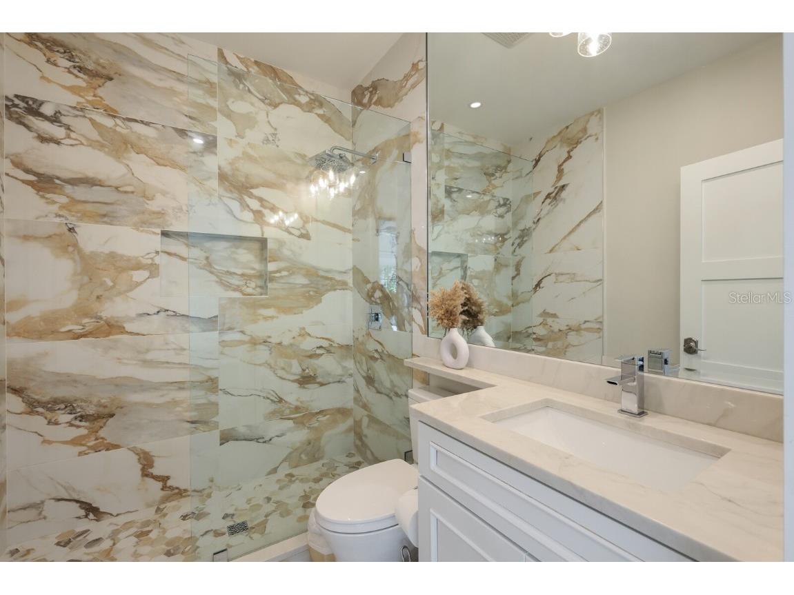 1253 N Basin Lane Sarasota FL 34242 - SARASOTA BAY A4668457 image47