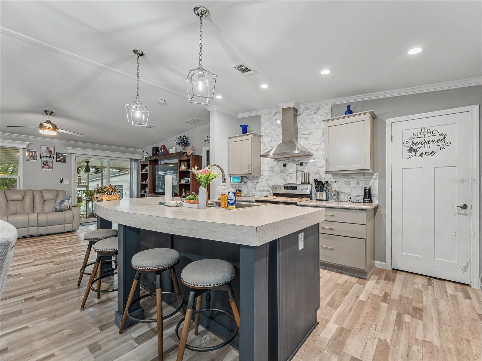 12532 Fairway Avenue Brooksville FL 34613 W7886451 image10