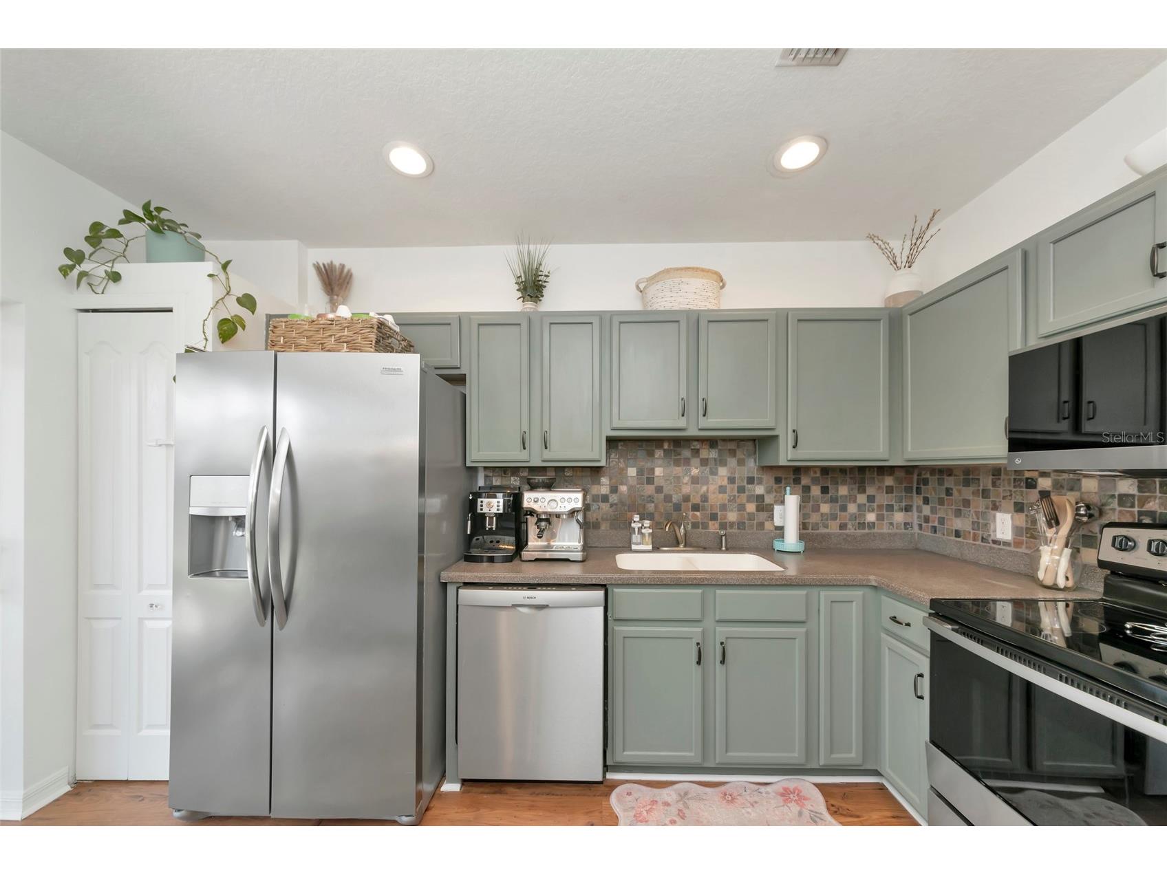12534 Evington Point Drive Riverview FL 33579 A4693533 image8