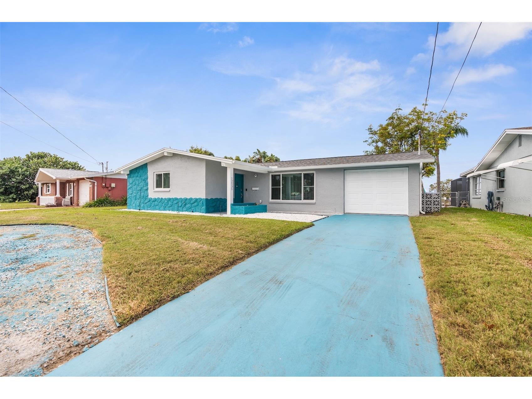 12535 3rd Isle Hudson FL 34667 W7885812 image1