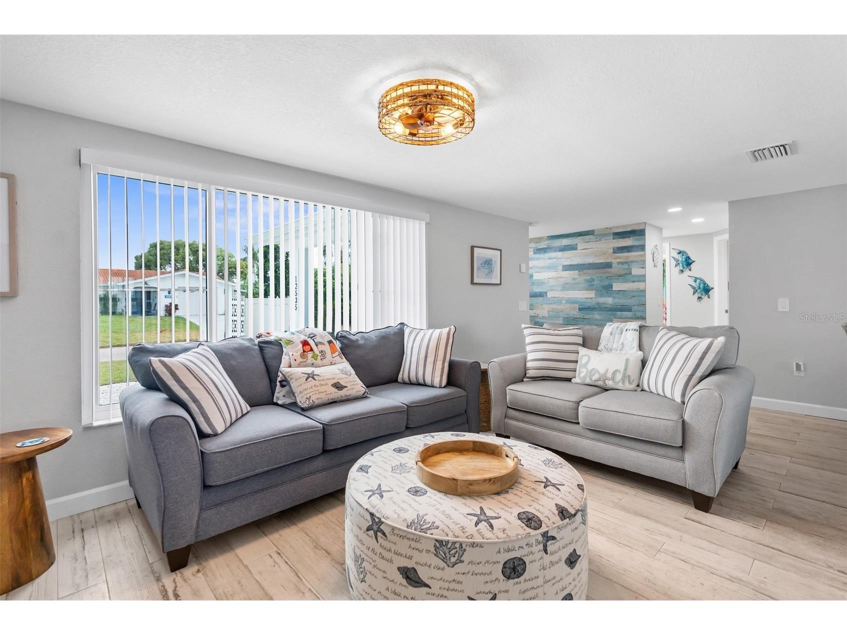 12535 3rd Isle Hudson FL 34667 W7885812 image14