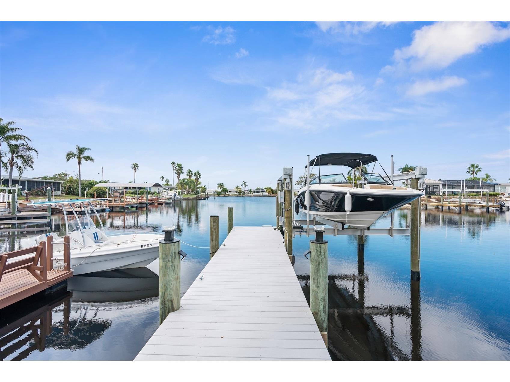 12535 3rd Isle Hudson FL 34667 W7885812 image35